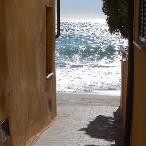Arabesque 3* Varigotti